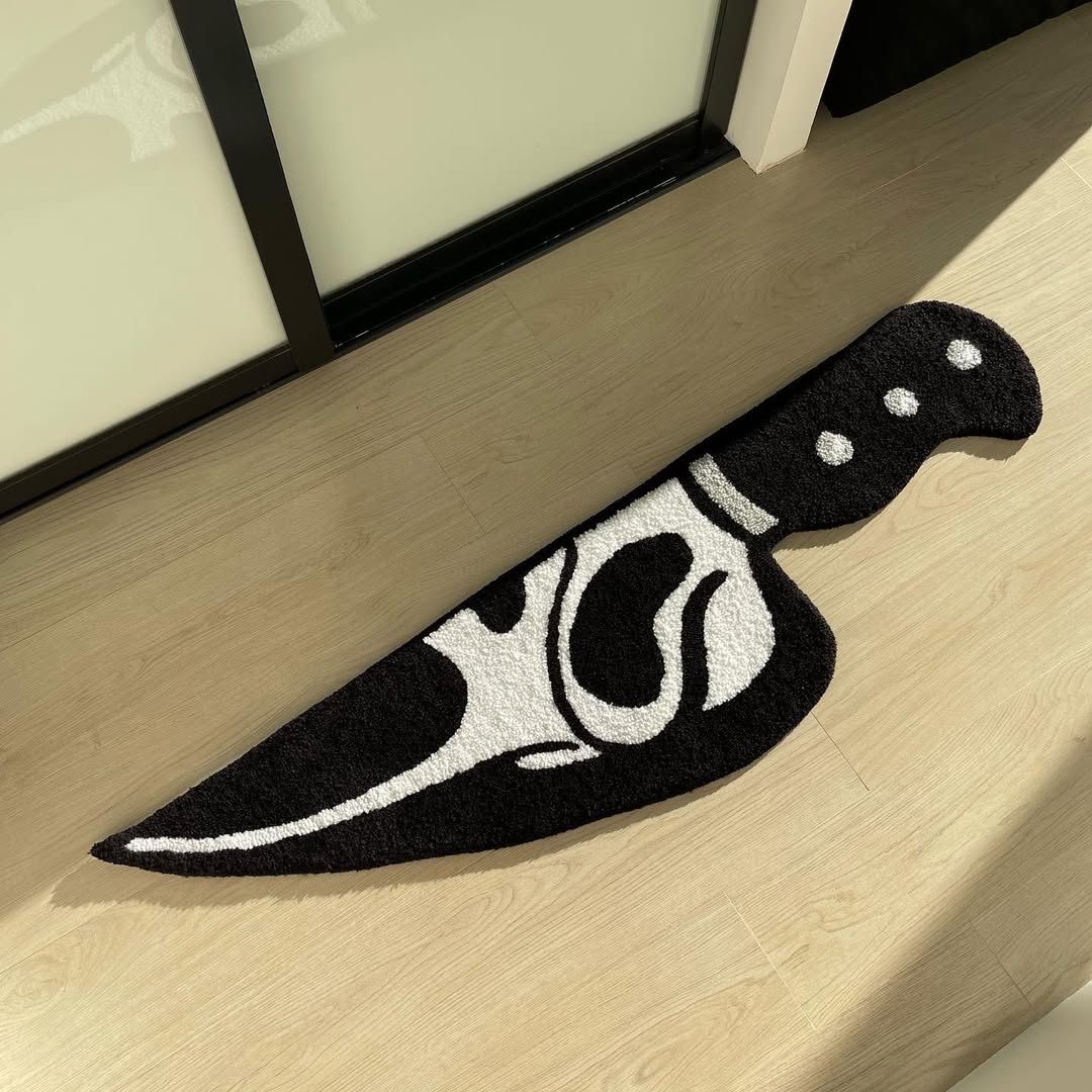Scream Knife Rug