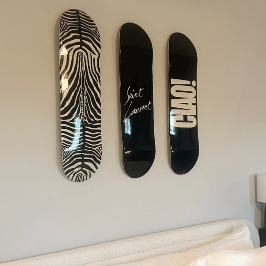 Zebra Noir skate wall art set Egypt | Urbyn