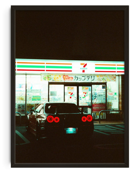Nissan GTR x 7Eleven